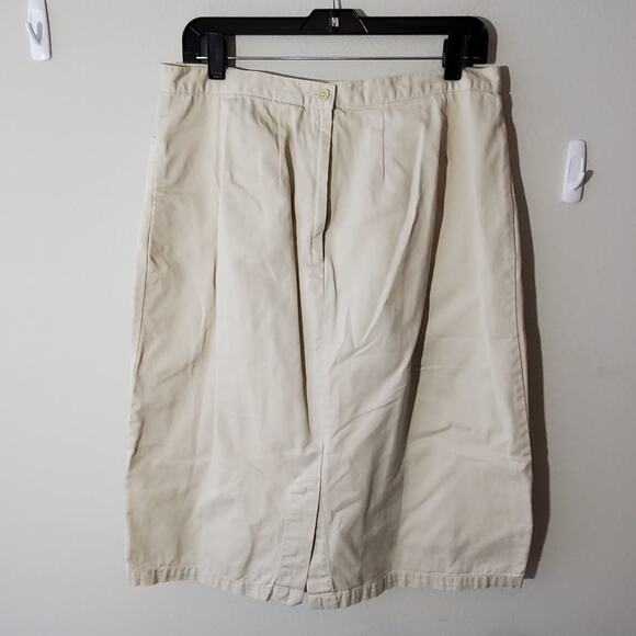 FIELD gear pleated skirt size 14 - Picture 2 of 3